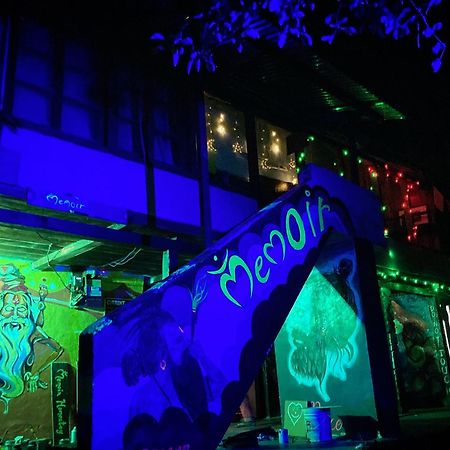 Memoir Homestay Kasol Eksteriør billede