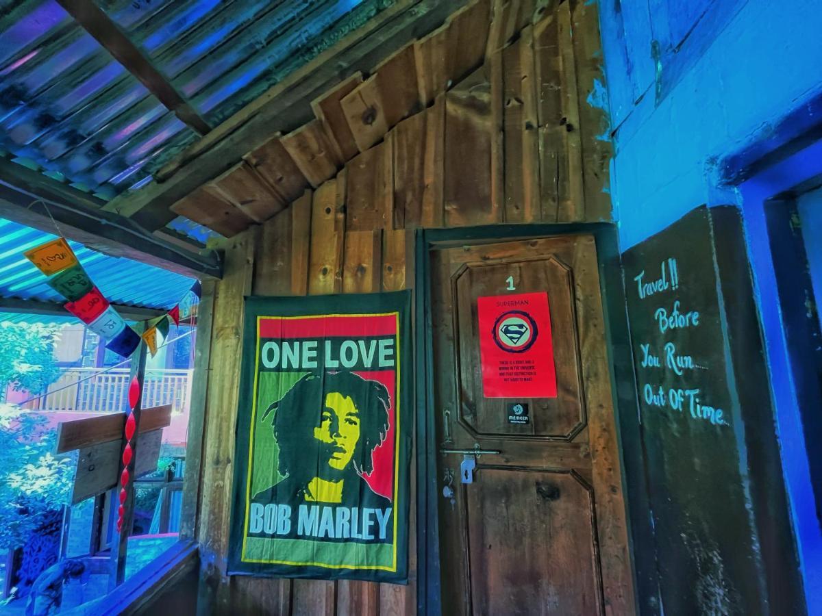 Memoir Homestay Kasol Eksteriør billede