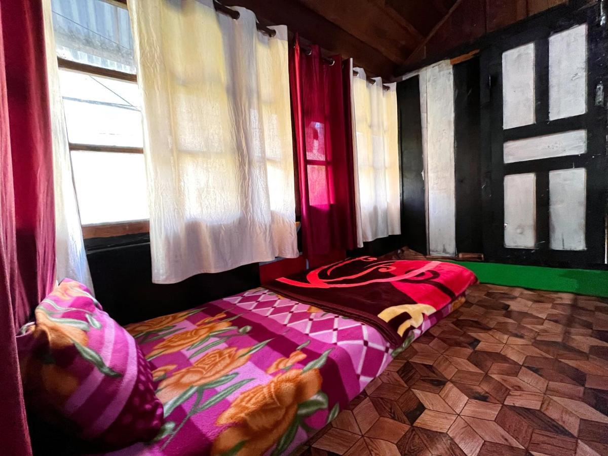 Memoir Homestay Kasol Eksteriør billede