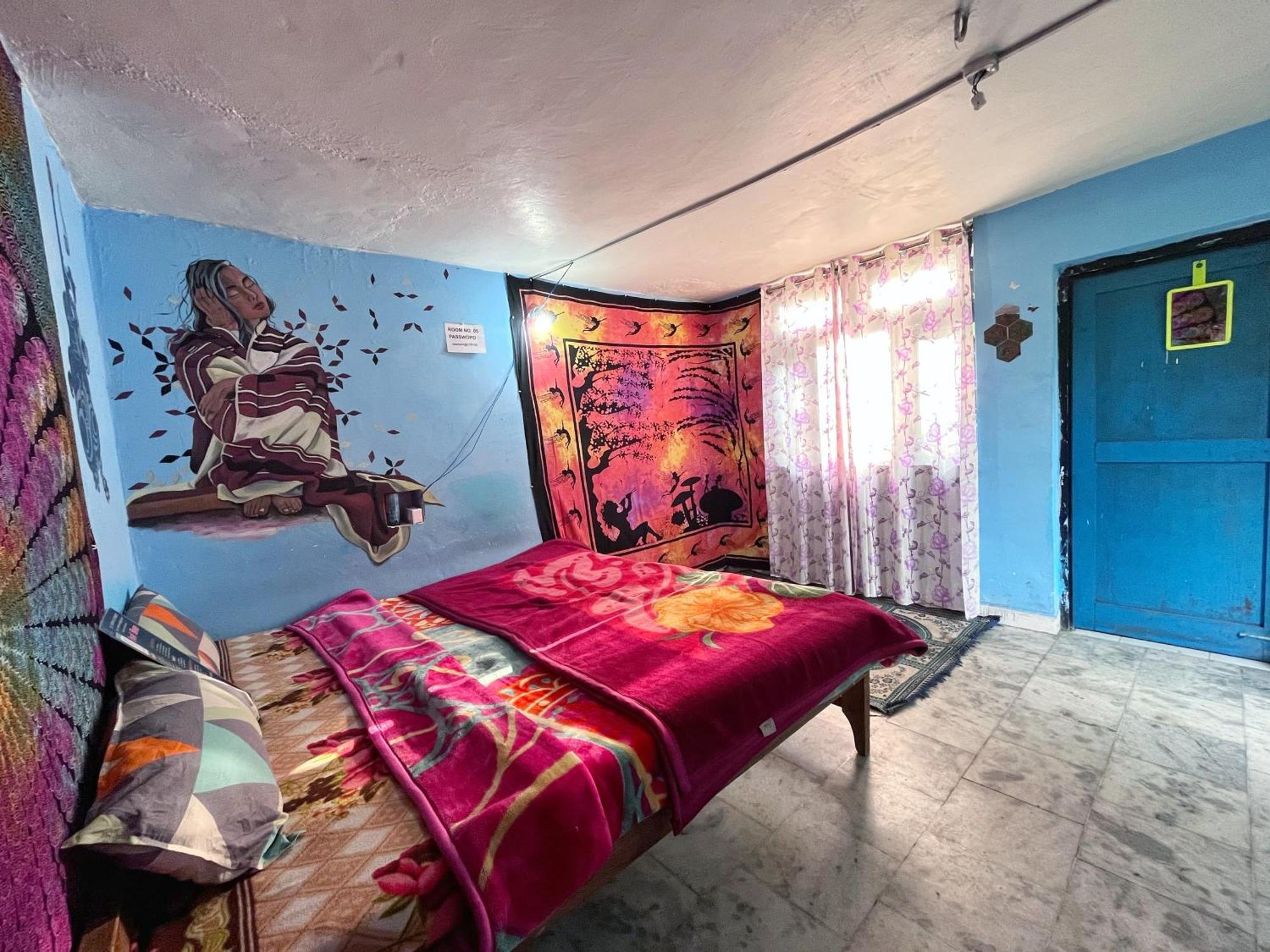 Memoir Homestay Kasol Værelse billede