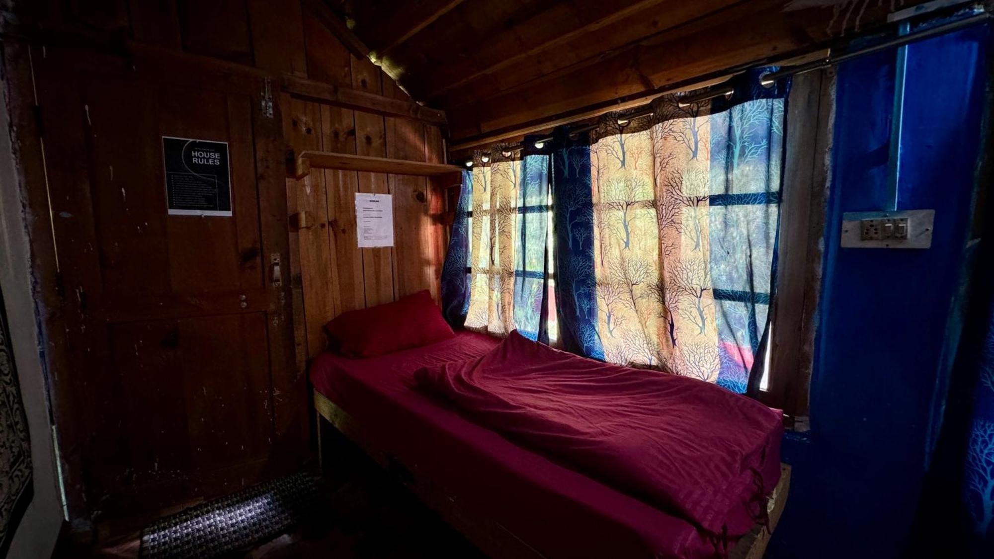 Memoir Homestay Kasol Eksteriør billede