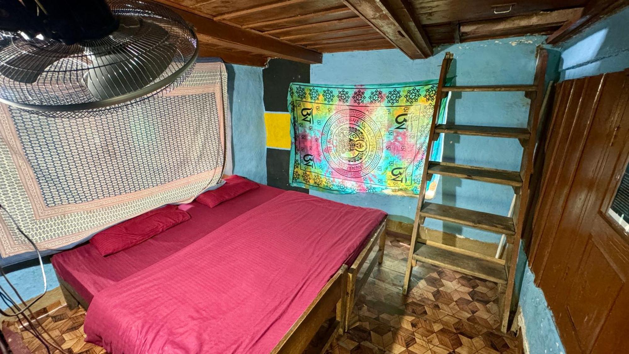 Memoir Homestay Kasol Eksteriør billede